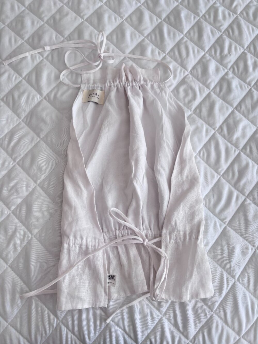 DISSH Aisle White Ramie Backless Tie Top - Picture 8 of 9